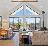 Ravensbourne Escape- Stella Luna - Tourism Guide