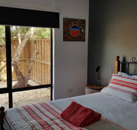 Red Ochre - Large 1BR with Private Courtyard - Cruises Travel