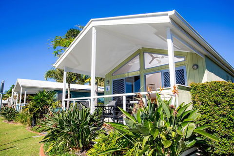 Reflections Holiday Parks Massy Greene - Travel Agents 2