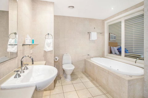 RESORT ON THE BEACH 4118/19 - Travel Search 2