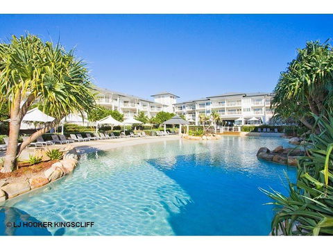 RESORT ON THE BEACH 4118/19 - Travel Search 3
