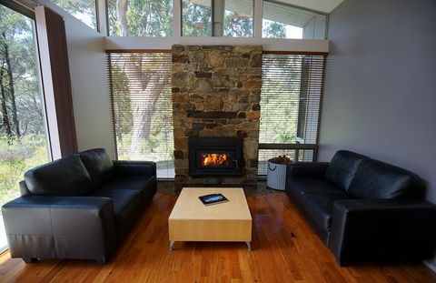 Ridgetop Retreats - Deep Creek Conservation Park - Travel Agents 3