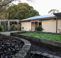 Romantic Getaway with Spa and Wifi - Pet Friendly - Tourism Guide