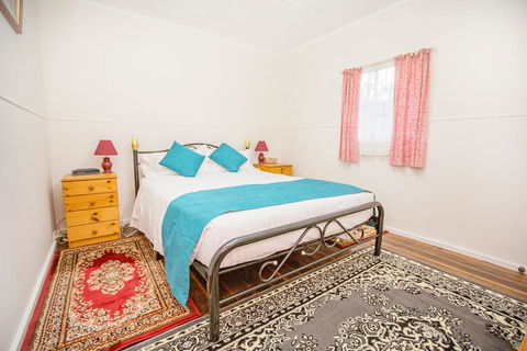 Rosedale Homestead Taranna Cottages - Travel Agents 1