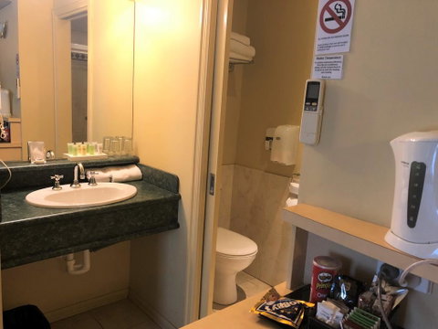 Rowville International Hotel - Tourism Guide 2