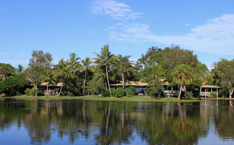 Sanctuary Lakes Fauna Retreat - Travel Search 0