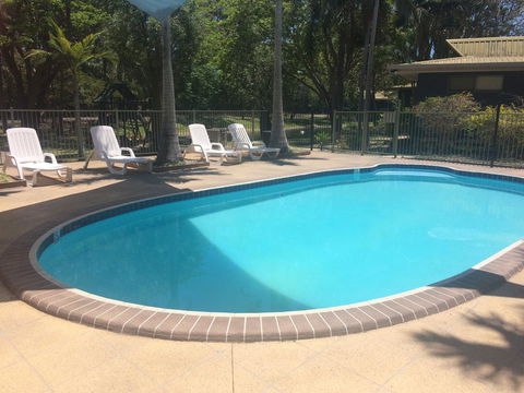 Sanctuary Lakes Fauna Retreat - Travel Search 1