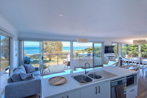Sandbar Beach House - Tourism Guide 1