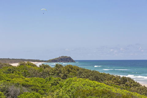 Sandpiper Beach Front House - Travel Agents 1