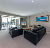 Scirocco Unit 1/23 Tomaree Street - Cruises Travel