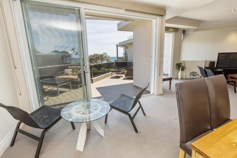 SEA GRANGE - MORNINGTON - Tourism Guide 0