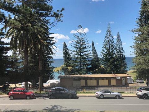 Seabreeze Beach Hotel - Tourism Guide 1