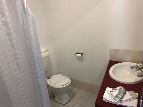 Seabreeze Beach Hotel - Tourism Guide 2