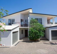 Seamistral - 1/21 Oriole Avenue - Travel Search