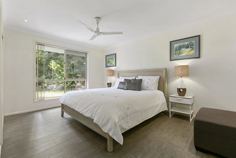 SeaShells At Noosa Heads - Tourism Guide 3