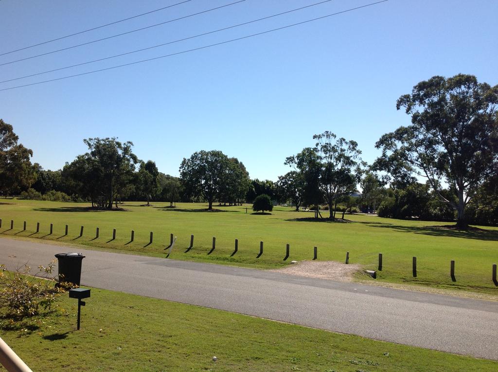 Victoria Point QLD Travel Search
