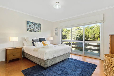 SEASIDE SERENITY 1 - Travel Search 3