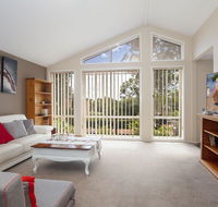 Serenity' 7 Mulloway Place - Peaceful house with air con Netflix  WIFI - Cruises Travel