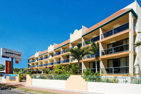 Shelly Bay Resort - Travel Search 3