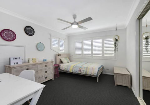 Shelly Beach Family Hideaway - Pool, Beach, Golf - Travel Search 1