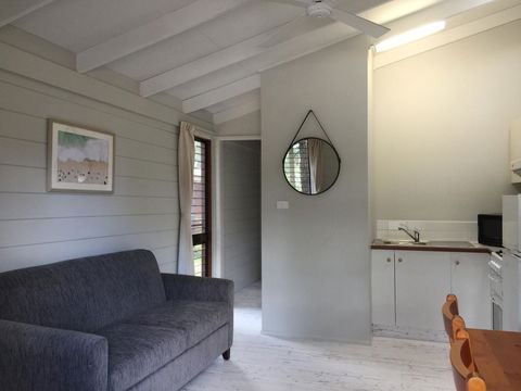 Shelly Beach Holiday Park - Travel Search 2