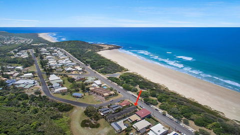 Shelly Beach House 1 - Cruises Travel 0