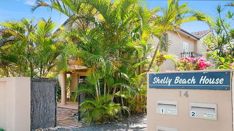 Shelly Beach House 1 - Cruises Travel 1