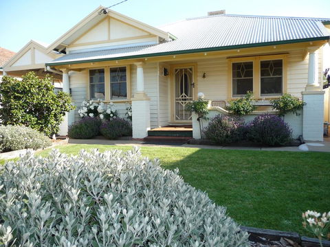 Shepp Central Apartment - Travel Agents 0