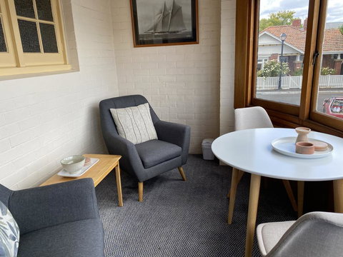 Shipwrights Arms - Tourism Guide 1