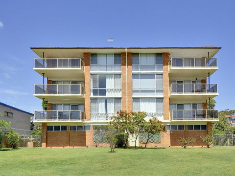 Shoalhaven, Unit 2/28 Voyager Close - Cruises Travel 3
