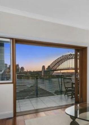 Short Stay Breathtaking Sydney Harbour View Apartment - Cruises Travel 3