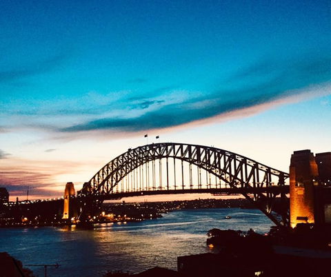 Short Stay Breathtaking Sydney Harbour View Apartment - Cruises Travel 0