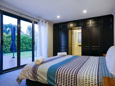 Sorrento Palais - Travel Agents 3