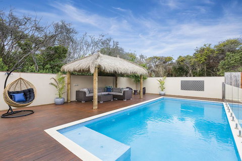 Sorrento Serenity Luxury Villa With Private Pool, Theatre And Games Room - Travel Agents 2