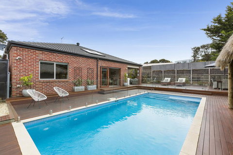 Sorrento Serenity Luxury Villa With Private Pool, Theatre And Games Room - Travel Agents 1