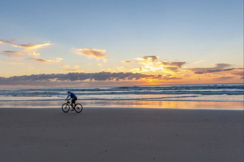South Golden Beach - Travel Search 1