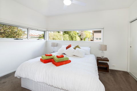 Southern Grampians Cottages - Travel Agents 2
