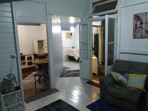Spacious Apartment - Cruises Travel 0