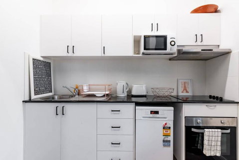 Spacious Woolloomooloo Apartment In Great Location - Tourism Guide 2