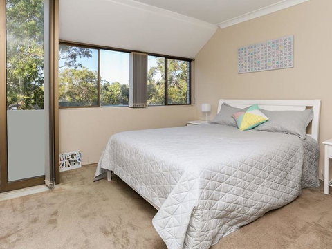 Spectacular Views & Walking Distance To The Beach! - Travel Agents 3