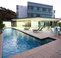 Springfield Lakes Boutique Hotel - Tourism Guide