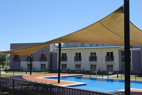 Springs Shoalhaven Nowra - Travel Agents 1