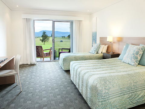 Springs Shoalhaven Nowra - Travel Agents 3