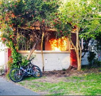 St Kilda East backpackers' hostel - Tourism Guide