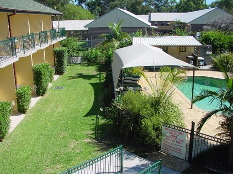 St Marys Park View Motel - Cruises Travel 0