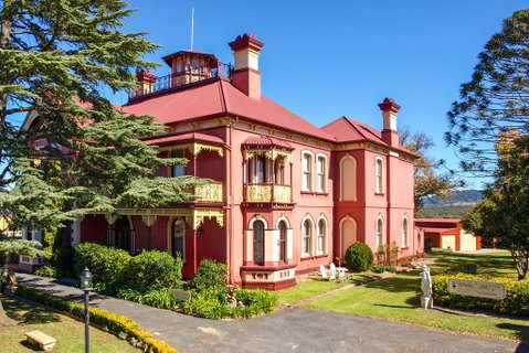 Stannum House - Tourism Guide 3