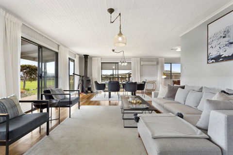 Stargazers Cottage - L'Abode - Travel Search 1