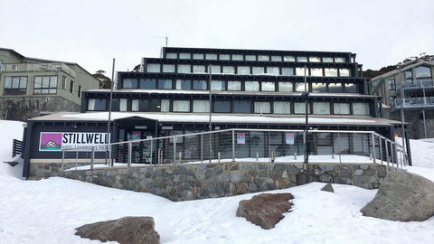 Stillwell Hotel - Tourism Guide 0