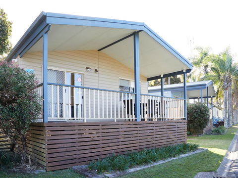 Stuarts Point Holiday Park - Travel Search 1