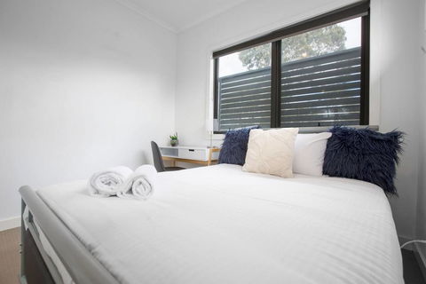 Stunning 3Beds Near Knox Shopping Centro@Wantirna - Travel Search 3